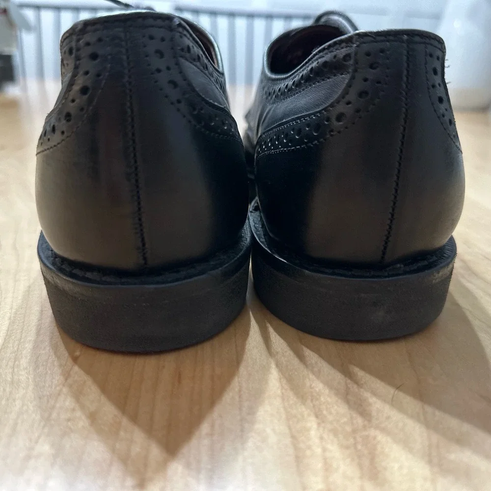 Allen Edmonds wingtip black edmonds